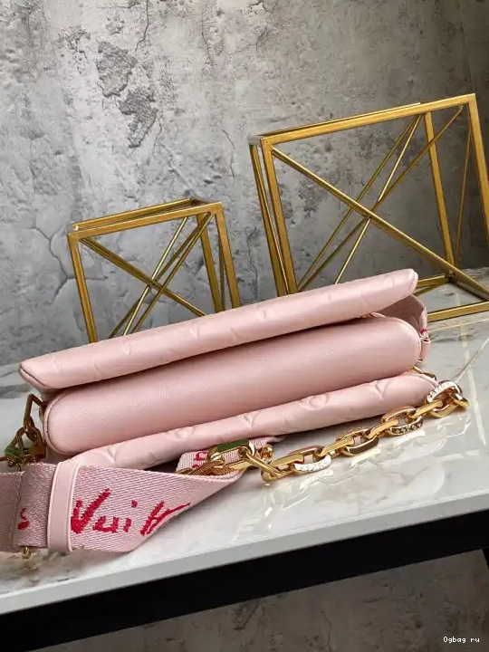 LOUIS VUITTON -COUSSIN LIMITED EDITION PM 0704